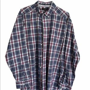 Ariat Men’s Long Sleeved Button Down Shirt